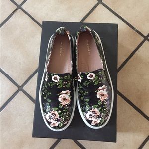 Halogen Printed Leather Slip on Sneakers NIB 6